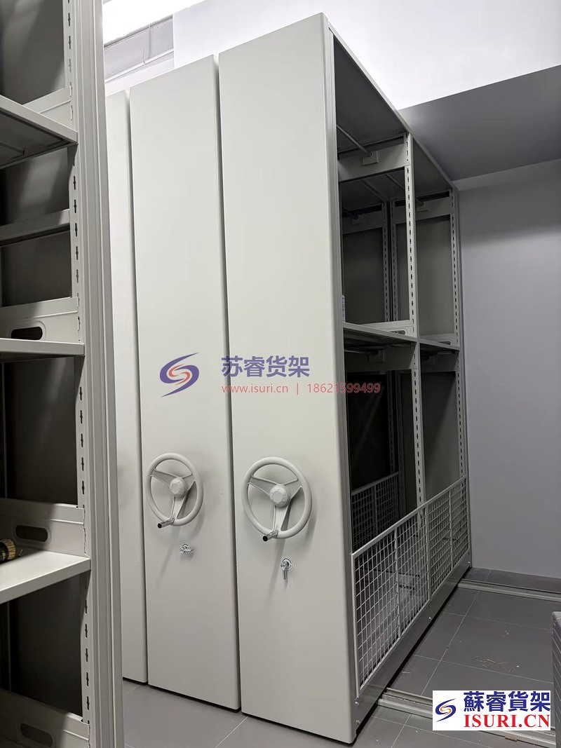 移动挂衣架